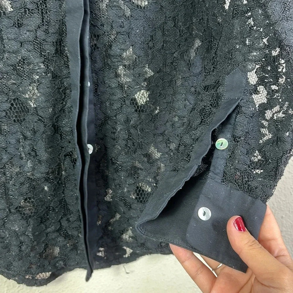 Gretchen Scott Lacelet Button Down Blouse in Black w/ Floral Pattern size Small - Picture 7 of 10